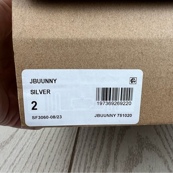 Steve Madden Girls Bunny Little Kid/Big Kid Boots Iridescent Silver $70 - Picture 8 of 9